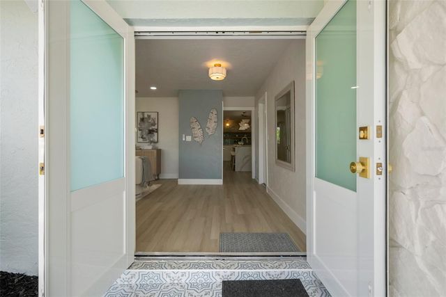 4568 40TH STREET S, St Petersburg, FL 33711