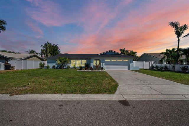 4568 40TH STREET S, St Petersburg, FL 33711