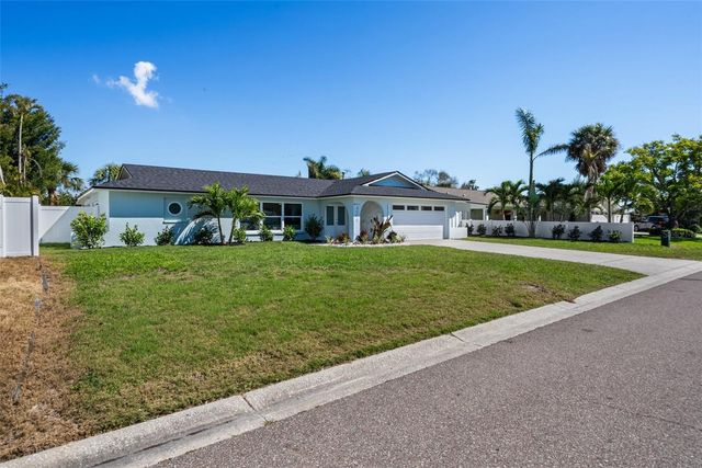 4568 40TH STREET S, St Petersburg, FL 33711