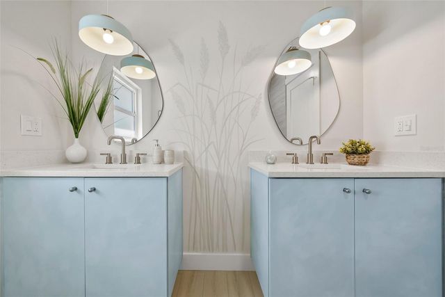 4568 40TH STREET S, St Petersburg, FL 33711