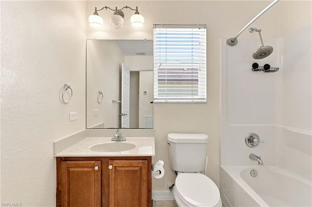 6350 Brant Bay BLVD 104, North Fort Myers, FL 33917