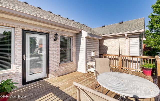 10720 Bardstown Woods Blvd, Louisville, KY 40291