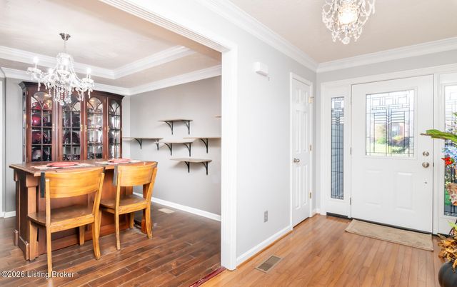 10720 Bardstown Woods Blvd, Louisville, KY 40291