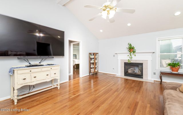 10720 Bardstown Woods Blvd, Louisville, KY 40291
