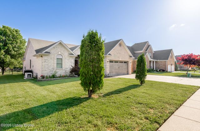 10720 Bardstown Woods Blvd, Louisville, KY 40291