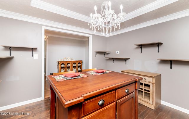 10720 Bardstown Woods Blvd, Louisville, KY 40291