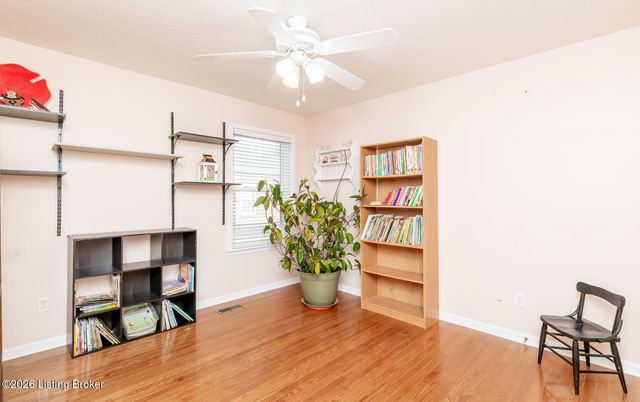 10720 Bardstown Woods Blvd, Louisville, KY 40291