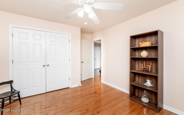 10720 Bardstown Woods Blvd, Louisville, KY 40291
