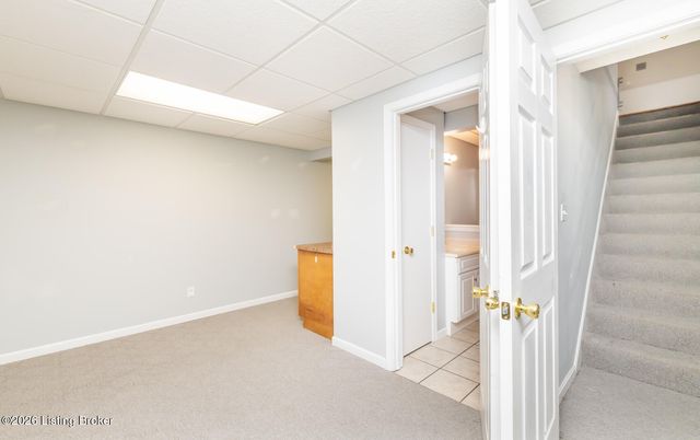 10720 Bardstown Woods Blvd, Louisville, KY 40291