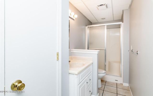 10720 Bardstown Woods Blvd, Louisville, KY 40291