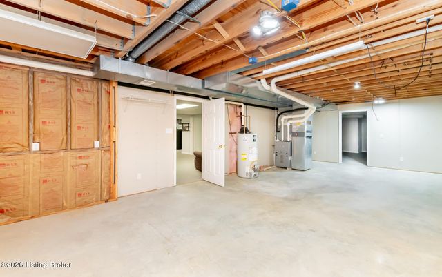 10720 Bardstown Woods Blvd, Louisville, KY 40291