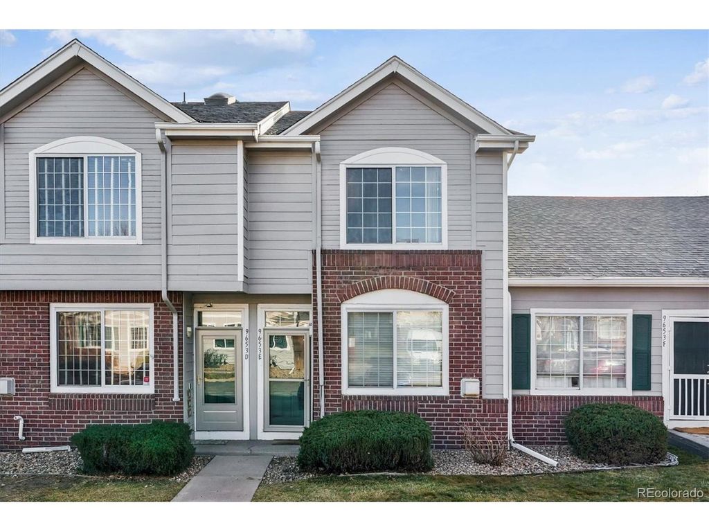 9653 W Chatfield Ave E, Littleton, CO 80128