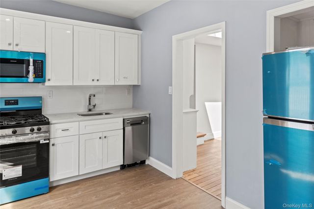 51 Spring Street B, Oyster Bay, NY 11771