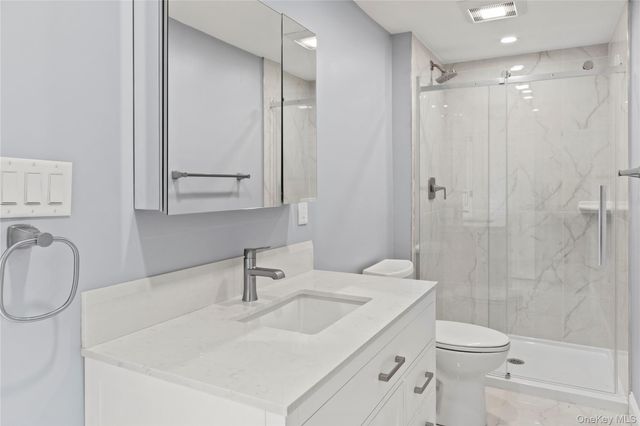 51 Spring Street B, Oyster Bay, NY 11771