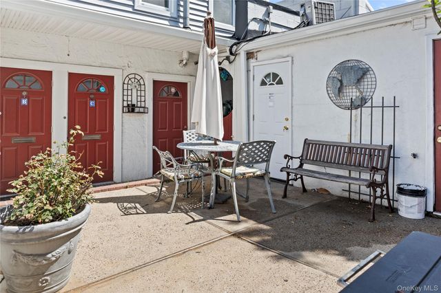 51 Spring Street B, Oyster Bay, NY 11771