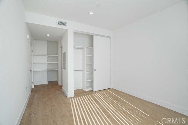 8750 Sepulveda Boulevard 410, North Hills (los Angeles), CA 91343