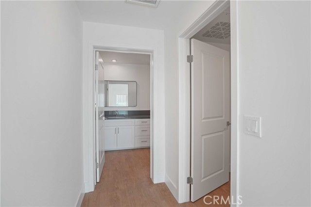 8750 Sepulveda Boulevard 410, North Hills (los Angeles), CA 91343