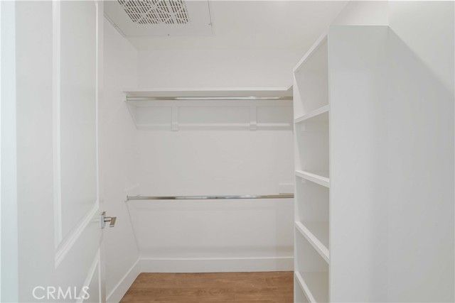 8750 Sepulveda Boulevard 410, North Hills (los Angeles), CA 91343