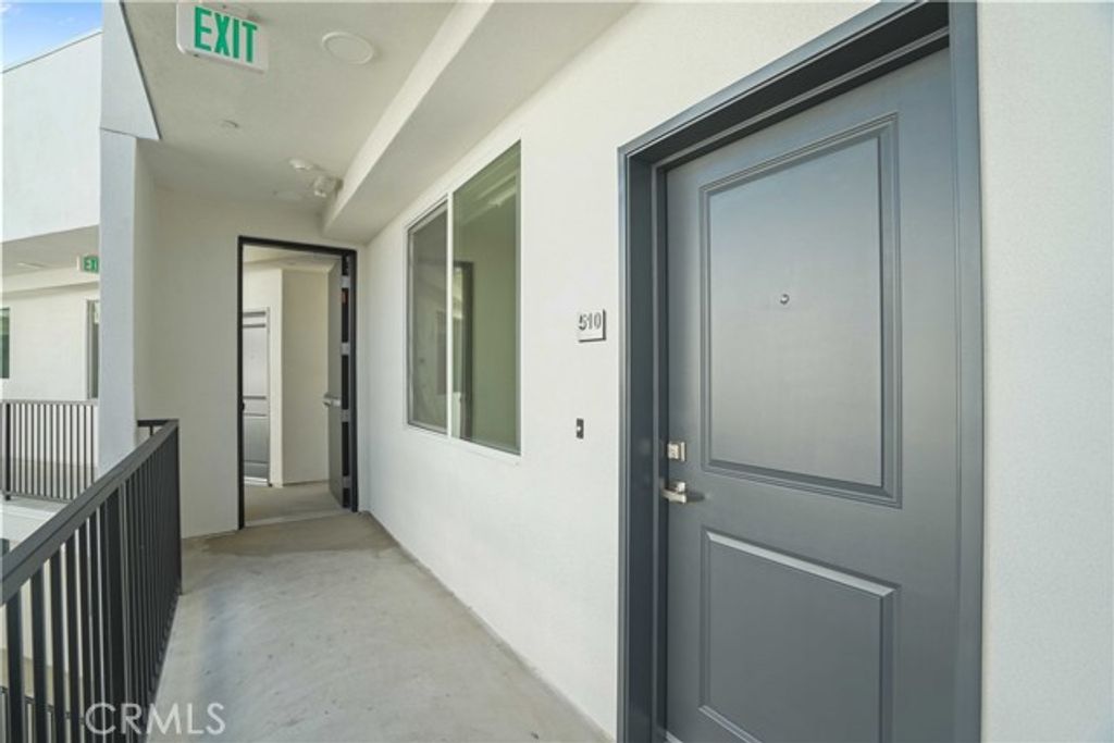 8750 Sepulveda Boulevard 410, North Hills (los Angeles), CA 91343