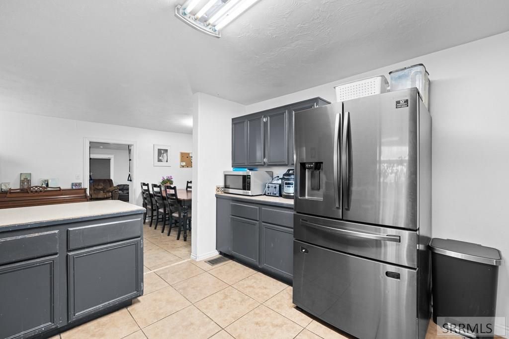 Image 17 of property listing at 1255 N 1100 E, Shelley, ID 83274