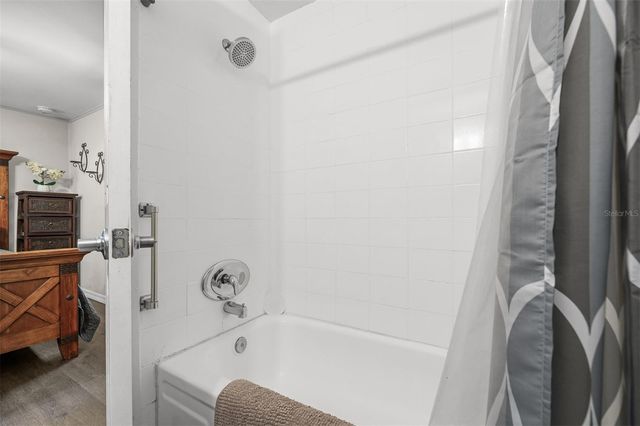 5080 SEMINOLE AVENUE, Winter Park, FL 32792