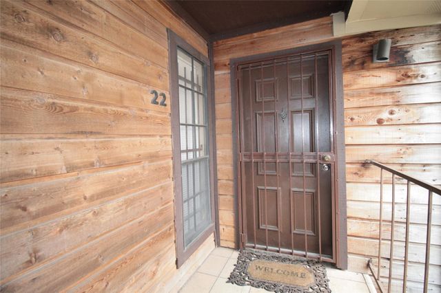 10912 Gulf Freeway 22, Houston, TX 77034