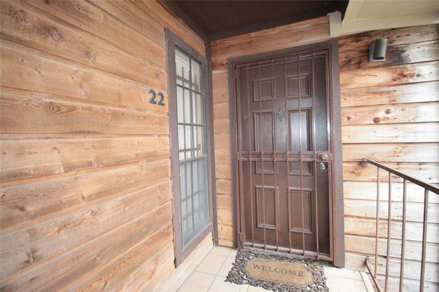 10912 Gulf Freeway 22, Houston, TX 77034