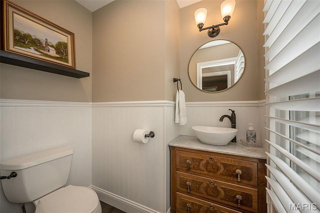 308 Willowpointe Drive, St Charles, MO 63304
