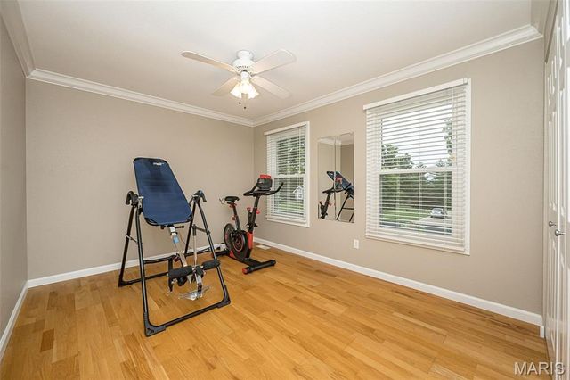 308 Willowpointe Drive, St Charles, MO 63304