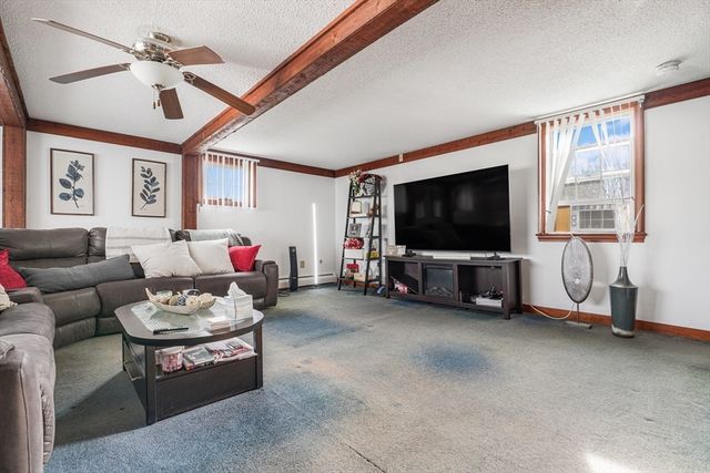 96 Star St, Fall River, MA 02724