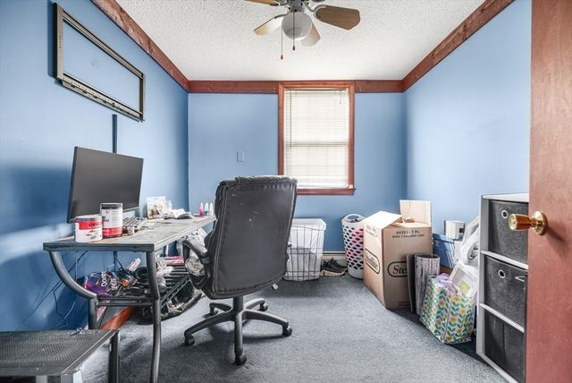 96 Star St, Fall River, MA 02724