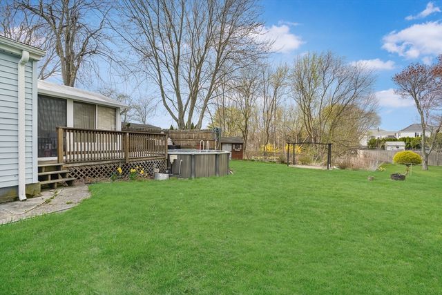 96 Star St, Fall River, MA 02724