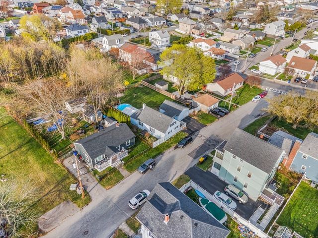 96 Star St, Fall River, MA 02724