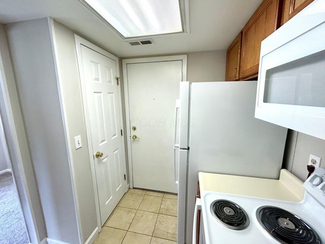 2395 Briers Drive, Columbus, OH 43209