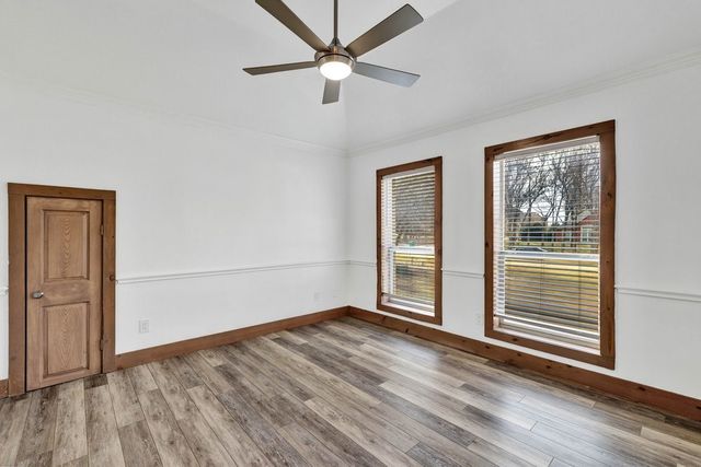 324 Rolling Oaks Ridge, Cedar Hill, TX 75104