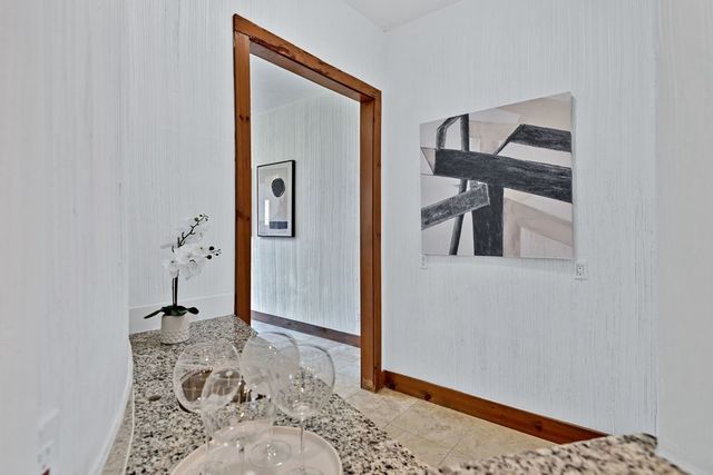 324 Rolling Oaks Ridge, Cedar Hill, TX 75104