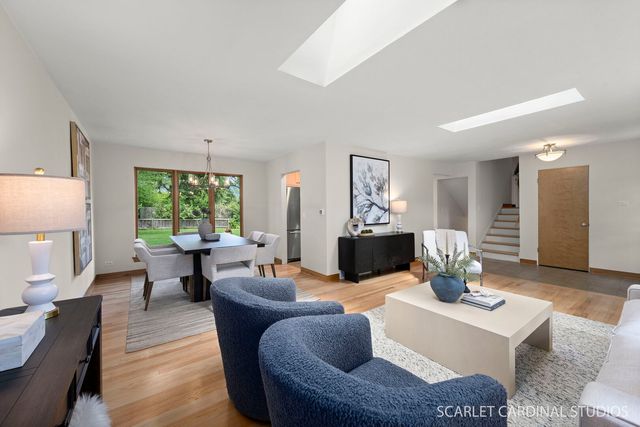 17 Meisinger Lane, Naperville, IL 60540