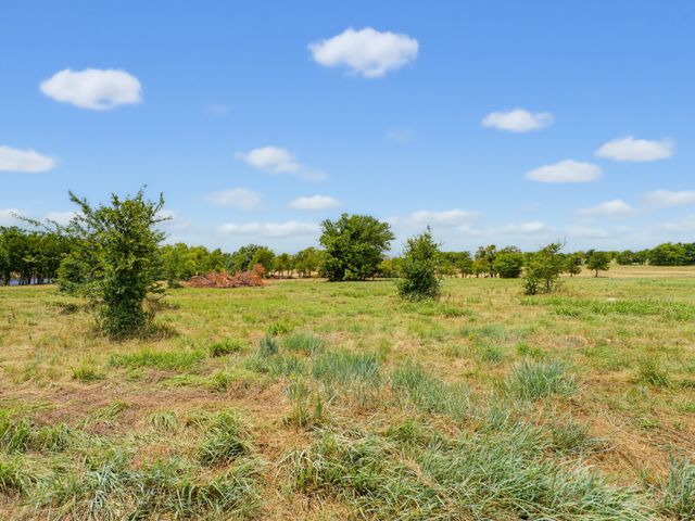 487 County Road 2514, Decatur, TX 76234