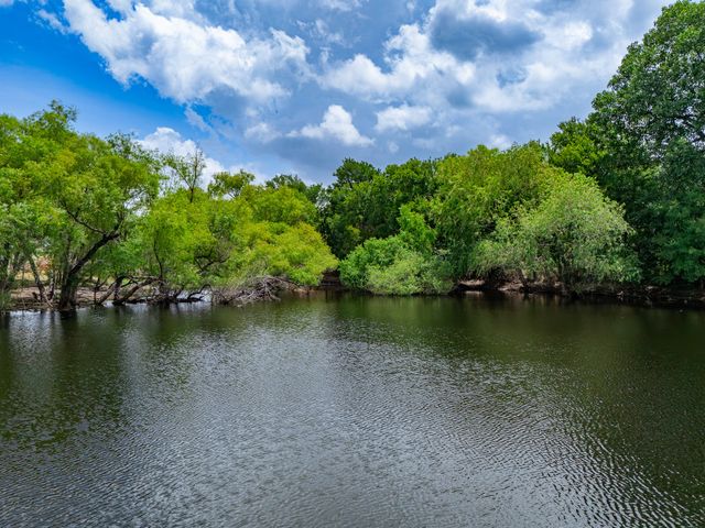 487 County Road 2514, Decatur, TX 76234