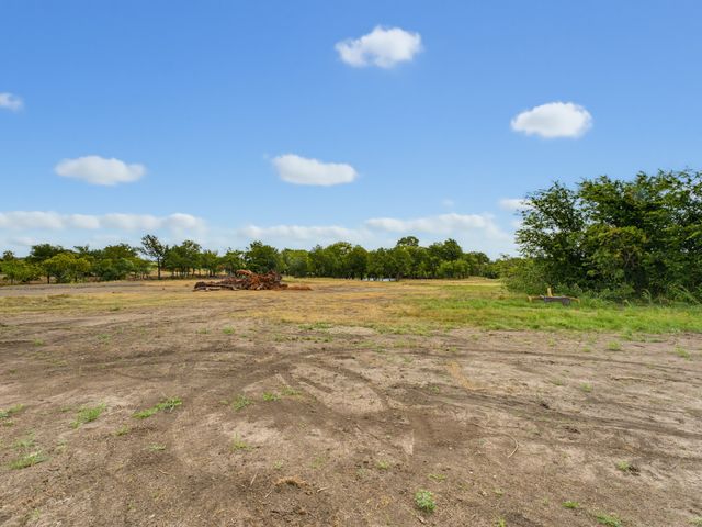 487 County Road 2514, Decatur, TX 76234