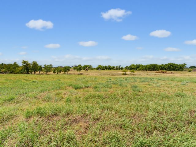 487 County Road 2514, Decatur, TX 76234