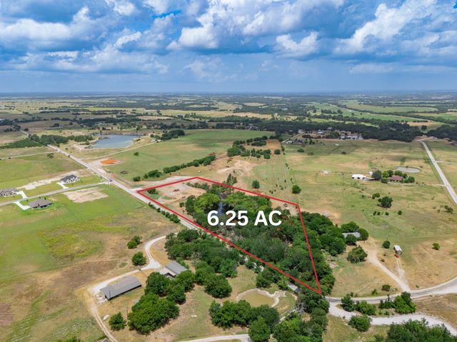 487 County Road 2514, Decatur, TX 76234