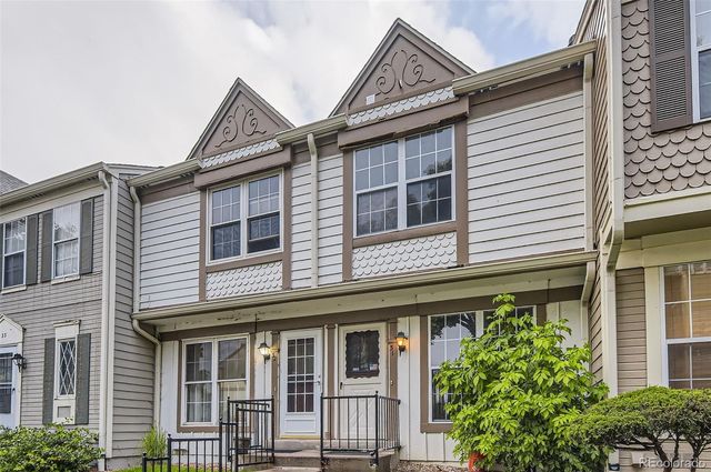 1811 S Quebec Way 31, Denver, CO 80231