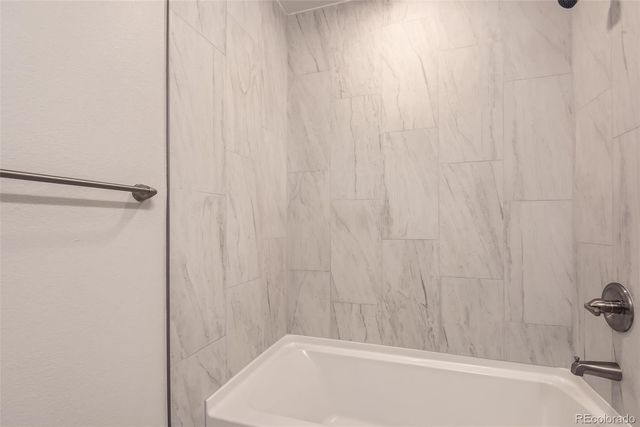 1811 S Quebec Way 31, Denver, CO 80231