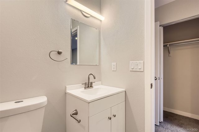 1811 S Quebec Way 31, Denver, CO 80231