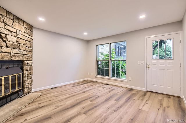 1811 S Quebec Way 31, Denver, CO 80231