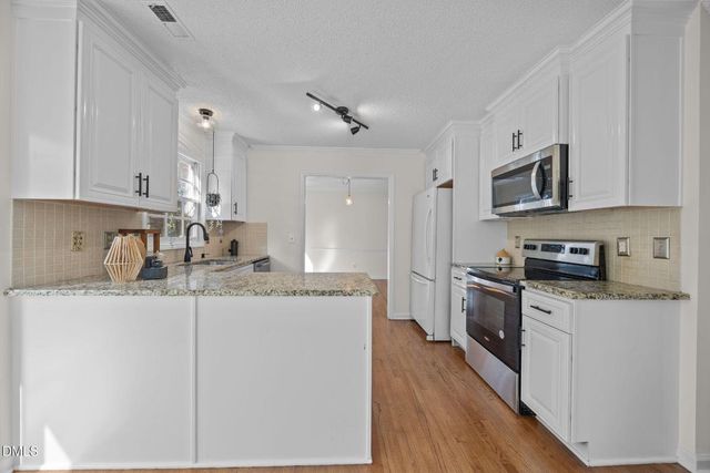 102 Korbel Place, Cary, NC 27513