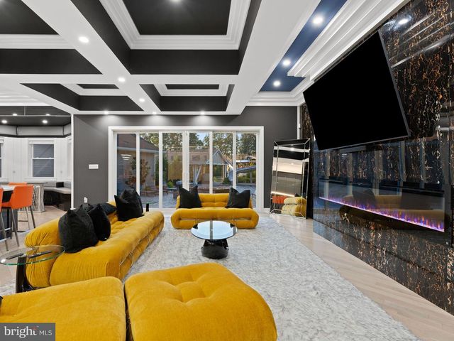 224 WILSON RD, Turnersville, NJ 08012