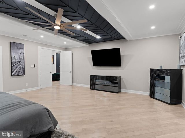 224 WILSON RD, Turnersville, NJ 08012