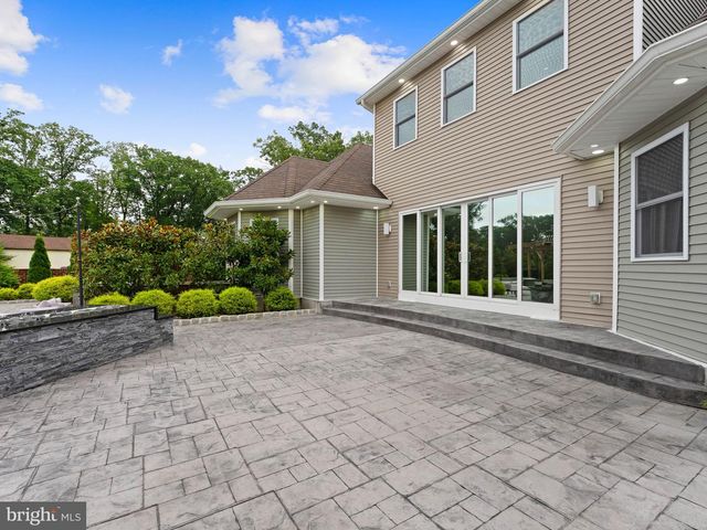 224 WILSON RD, Turnersville, NJ 08012